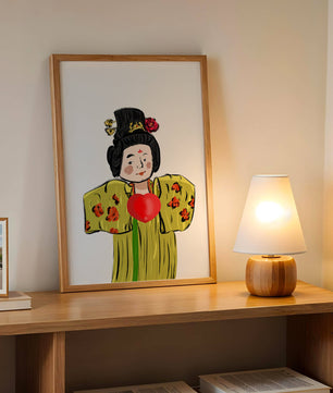 Ilustración de una figura tradicional con atuendo vibrante y un símbolo de corazón