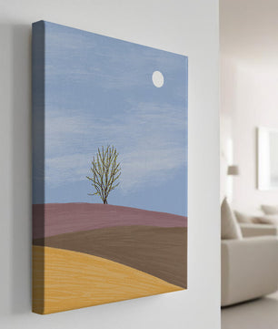 Serene Landscape with Lone Tree and Elegant Horizon