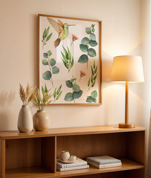 Illustration d'un colibri à l'aquarelle et de feuilles d'eucalyptus