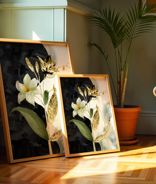 Diseño floral abstracto con detalles dorados y oscuros
