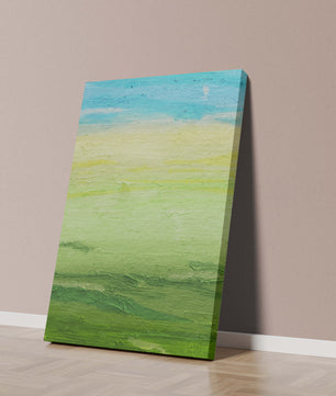 Paisaje abstracto con cielo azul y campos verdes