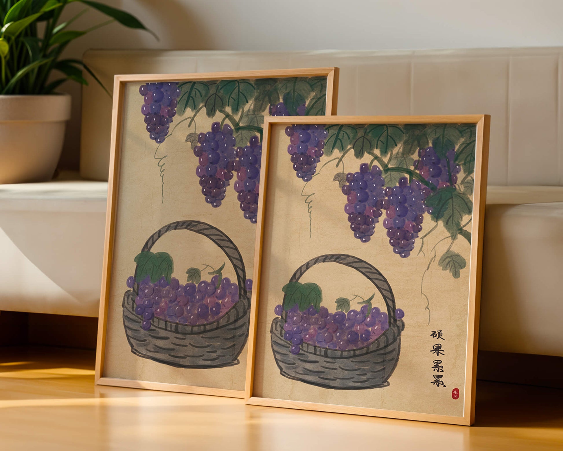 Cesta de uvas con hojas de parra al estilo tradicional