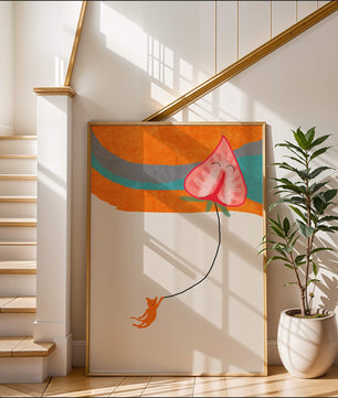 Gato naranja colgando de un globo en forma de corazón sobre fondo abstracto