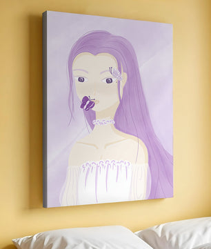 Ilustración de una mujer con cabello morado y mariposas