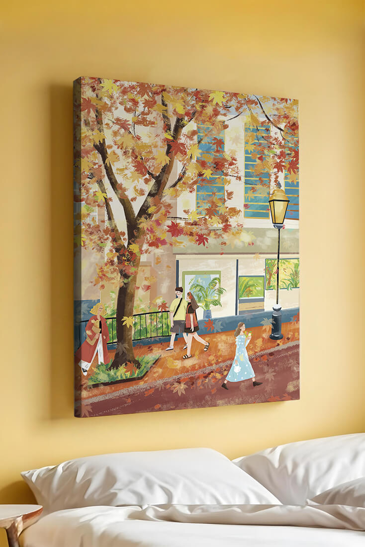 Calle de la ciudad en otoño con hojas coloridas y personas caminando