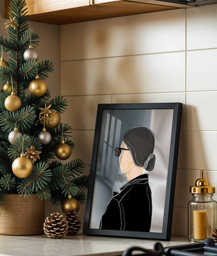 Modern woman with sunglasses and gold hoop earrings