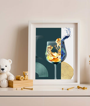 Fusión elegante de líquidos en una copa de vino con elementos dorados y azules
