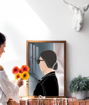 Modern woman with sunglasses and gold hoop earrings