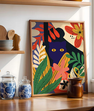 Ilustración abstracta colorida con un gato y patrones florales