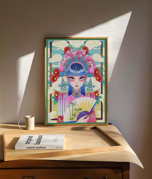 Ilustración elegante inspirada en el arte asiático con tocado elaborado y motivos florales