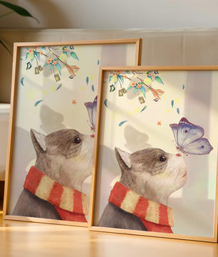 Cat Staring at Butterfly with Floral Elements - Mi tienda