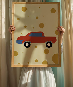 Ilustración abstracta de un coche rojo con círculos dorados sobre un fondo beige
