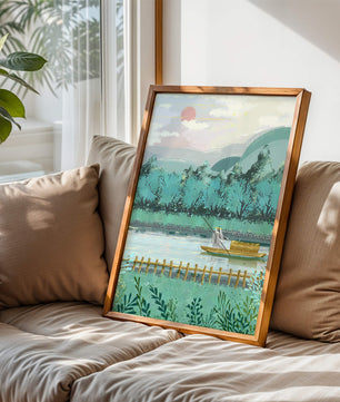 Ruhige Landschaft mit Bootsmann auf dem Fluss bei Sonnenaufgang