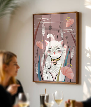 Ilustración de un gato maneki-neko en un entorno de jardín floral
