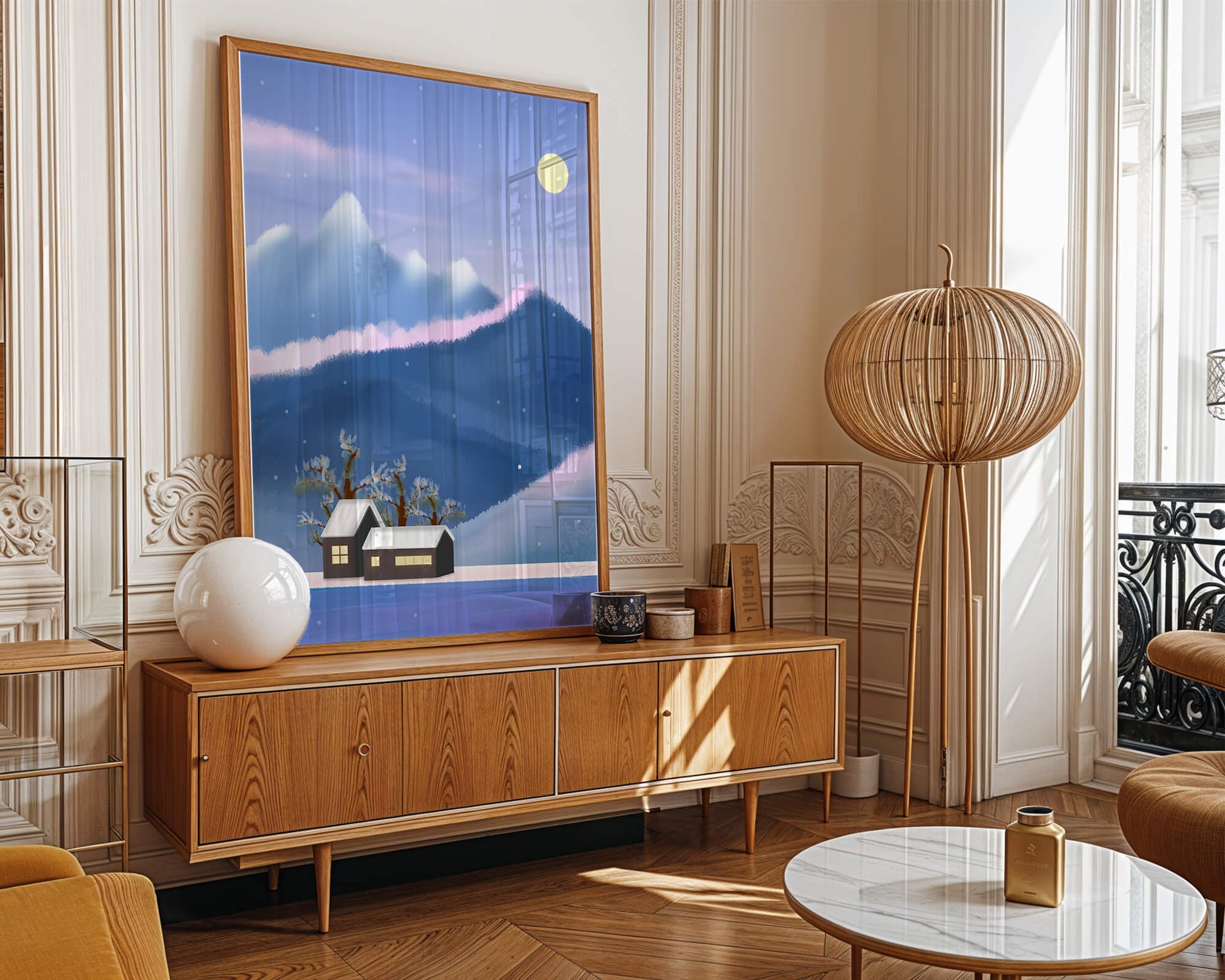 Paysage de montagne enneigée avec des maisons et des arbres sous la lumière de la lune