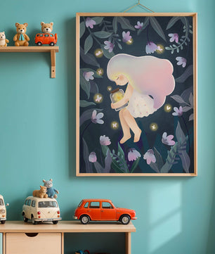 Illustration d'une fille avec un bocal lumineux dans un jardin au clair de lune