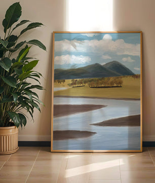 Paisaje sereno con montañas, árboles y río