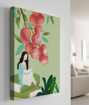 Mujer leyendo bajo un árbol de lichi con vegetación