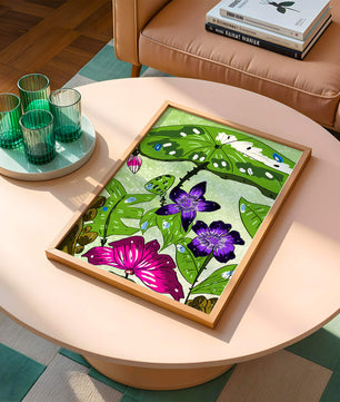 Bunte Blumenillustration mit exotischen Blumen und Blättern