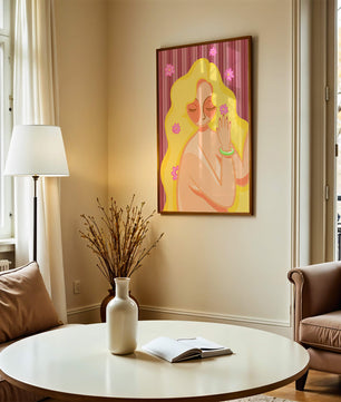 Ilustración abstracta de una mujer serena con el pelo largo y rubio y flores