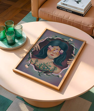 Portrait enchanteur d'une femme aux yeux floraux et aux cheveux noirs