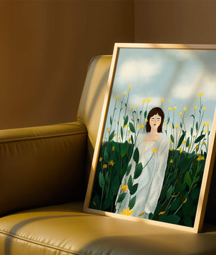 Femme en manteau blanc parmi les fleurs jaunes