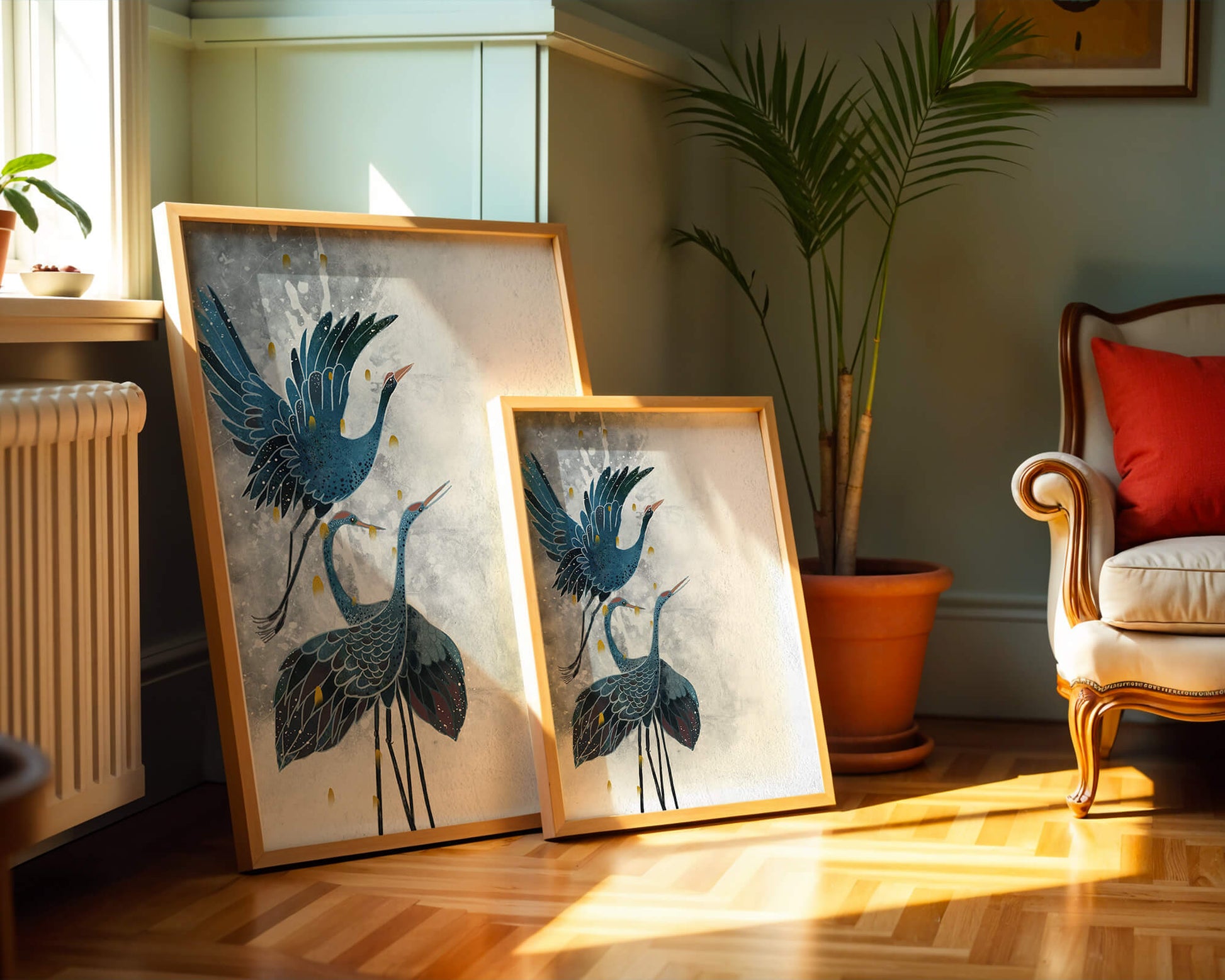 Elegante blaue Kraniche vor einem ruhigen abstrakten Hintergrund mit goldenen Akzenten