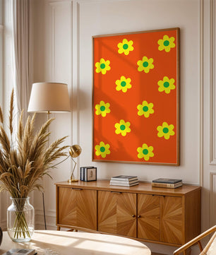 Buntes Blumenmuster mit gelben Blumen auf orangefarbenem Hintergrund