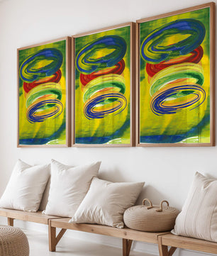Motifs tourbillonnants abstraits colorés sur fond vibrant