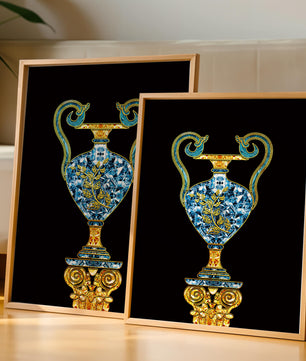 Jarrón elegante incrustado de joyas con acentos dorados y azules sobre fondo negro