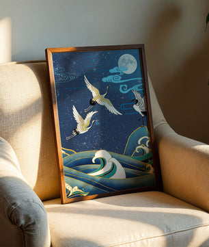 Una escena nocturna serena con grullas y olas al estilo del arte tradicional japonés