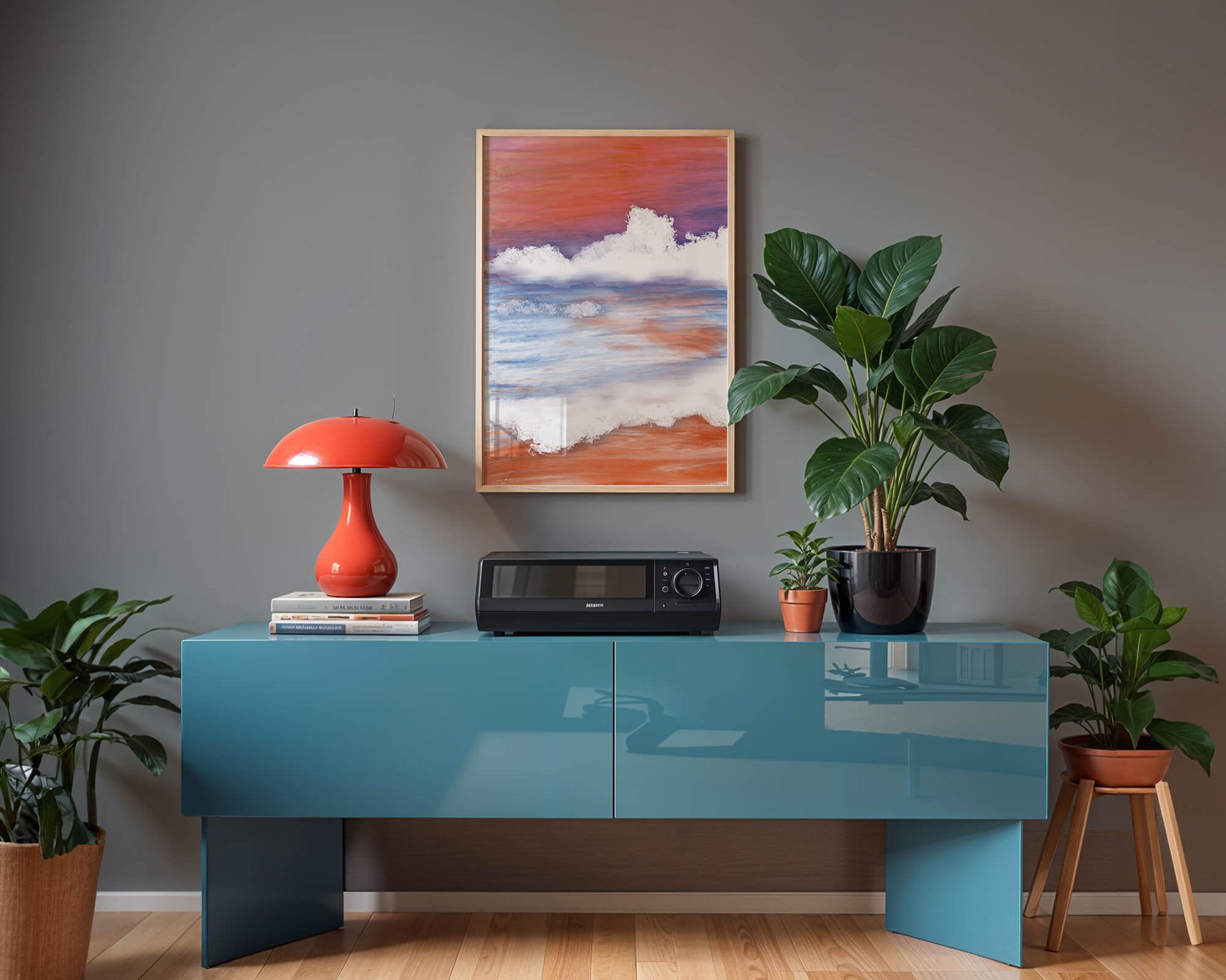Calming Ocean Waves with Serene Sunset Sky