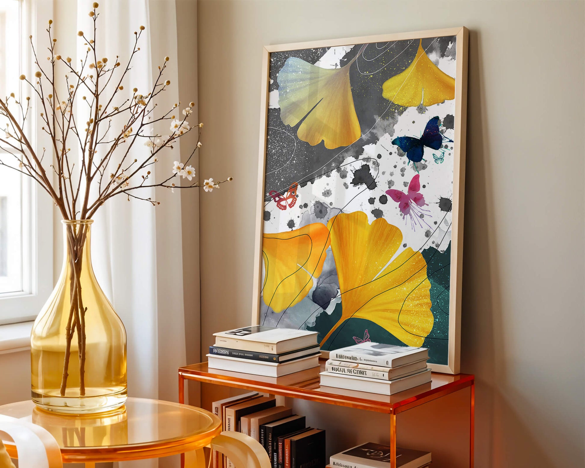 Composición artística con hojas amarillas y mariposas