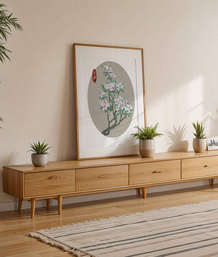 Obra floral delicada con magnolias en flor en estilo oriental