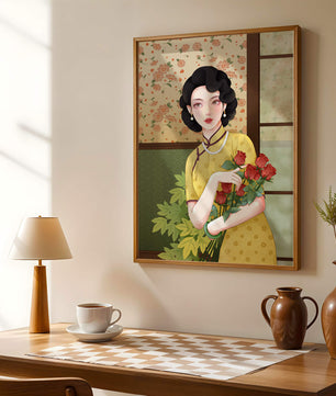 Mujer elegante con fondo floral sosteniendo un ramo
