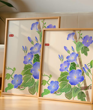 Obra floral delicada con glorias matutinas azules vibrantes