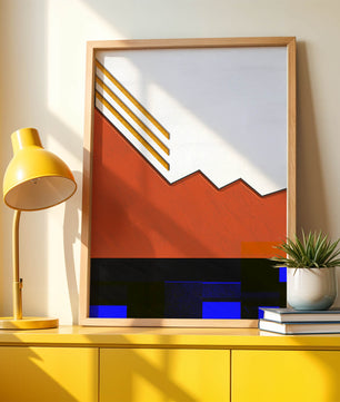 Abstrakte geometrische Komposition mit goldenen Akzenten und kräftigen Farben