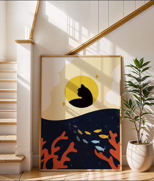 Ruhiges abstraktes Design mit Katzensilhouette und lebendiger Unterwasserszene