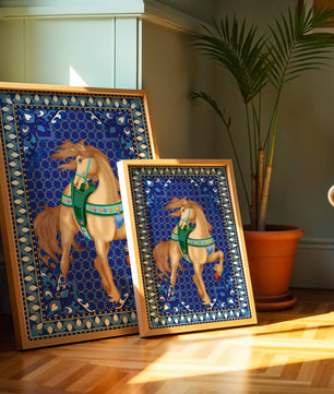 Arte de caballo con patrón intrincado y un borde decorativo vibrante