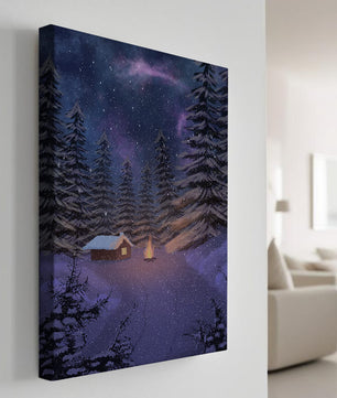 Winternachtlandschaft mit verschneiter Hütte und Kiefernwald