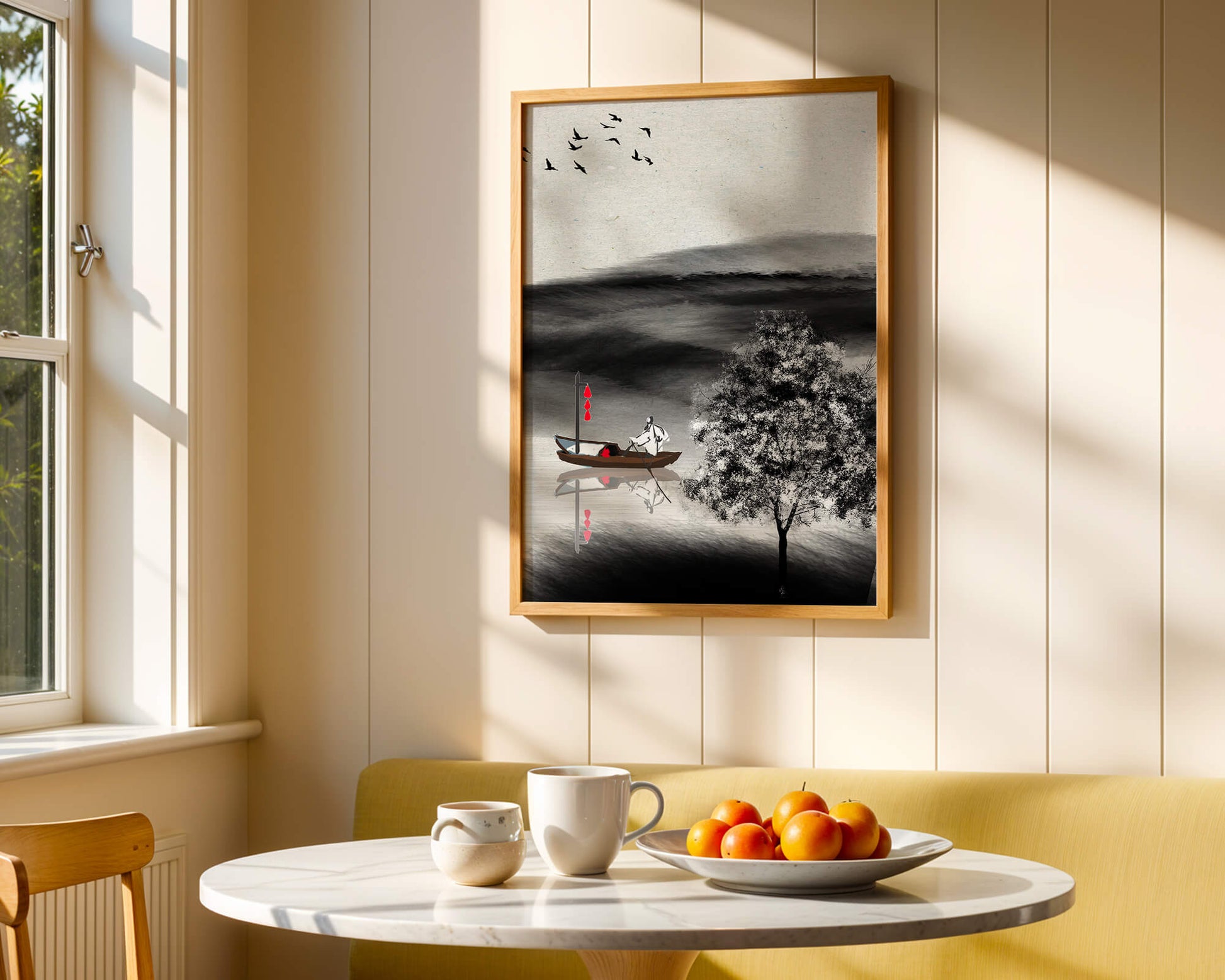 Tranquilo viaje en barco en un paisaje sereno con pájaros y árbol