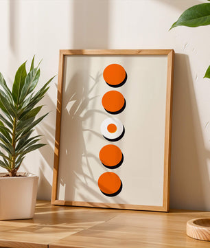 Vertical Arrangement of Orange and White Circles with Shadows on a Light Background - Mi tienda