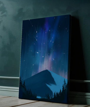 Paisaje montañoso sereno con auroras boreales y bosque oscuro