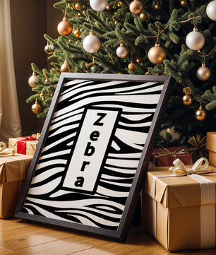 Diseño elegante de impresión de cebra con acento de texto en negrita
