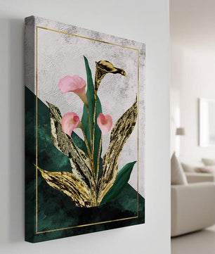 Abstrakte botanische Kunst mit rosa Calla-Lilien und goldenen Blättern