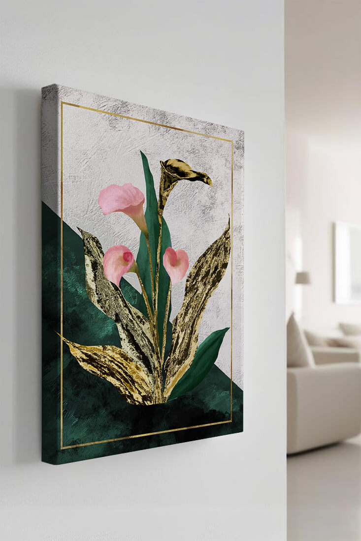 Abstrakte botanische Kunst mit rosa Calla-Lilien und goldenen Blättern