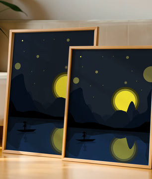Paisaje nocturno sereno con río iluminado por la luna y bote silueteado