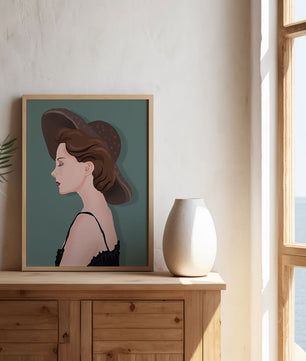 Elegant Woman in Profile with Stylish Hat - Mi tienda