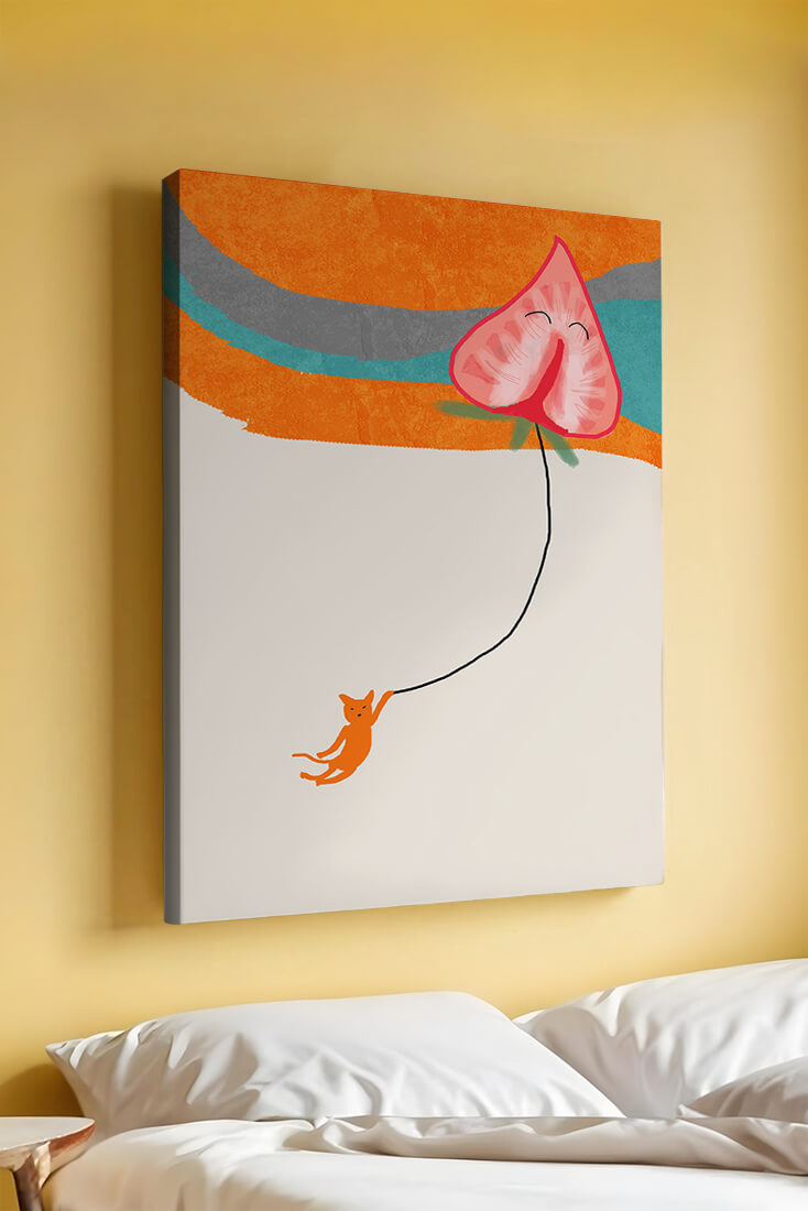 Gato naranja colgando de un globo en forma de corazón sobre un fondo abstracto