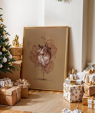 Ilustración detallada de un corazón anatómico con elementos florales sobre fondo beige